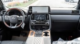 
2025 Lexus LX700h VIP 3.5L AT Hybrid (Black-Black) full									