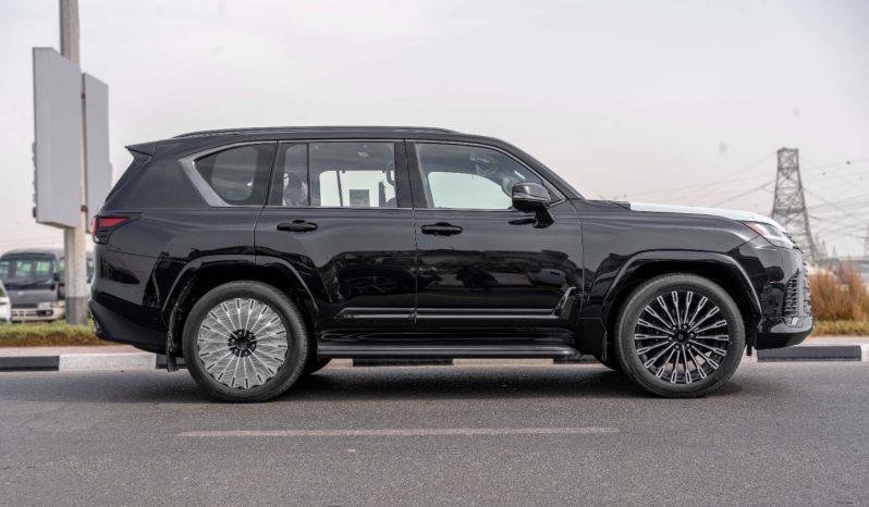 
2025 Lexus LX700h VIP 3.5L AT Hybrid (Black-Black) full									
