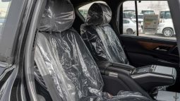 
2025 Lexus LX700h VIP 3.5L AT Hybrid (Black-Black) full									