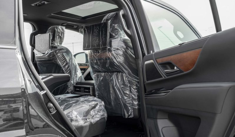 
2025 Lexus LX700h VIP 3.5L AT Hybrid (Black-Black) full									