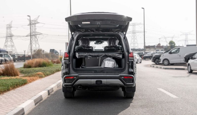 
2025 Lexus LX700h VIP 3.5L AT Hybrid (Black-Black) full									