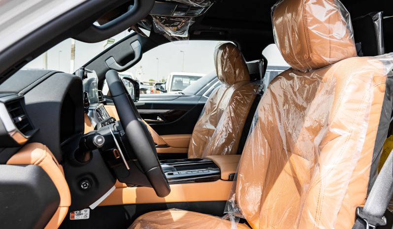 
2026 Lexus LX700h Signature 3.5L AT Hybrid (White-Tan) 7 Seats full									
