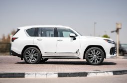 
2026 Lexus LX700h Signature 3.5L AT Hybrid (White-Tan) 7 Seats full									
