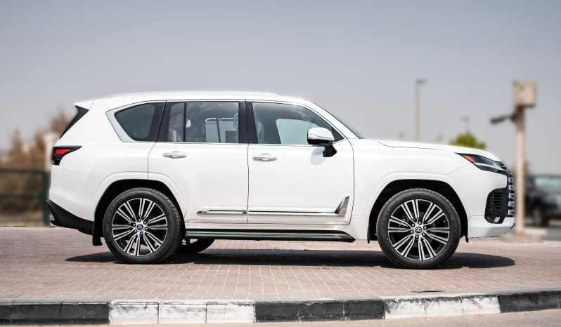 
2026 Lexus LX700h Signature 3.5L AT Hybrid (White-Tan) 7 Seats full									