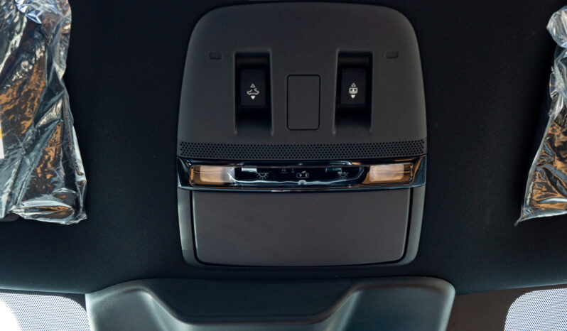 
2026 Nissan Patrol SE Platinum 3.8L AT Petrol Silver-Tan Blackroof full									