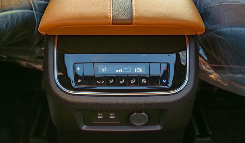 
2026 Nissan Patrol 3.5L Petrol AT LE Platinum TwinTurbo full									