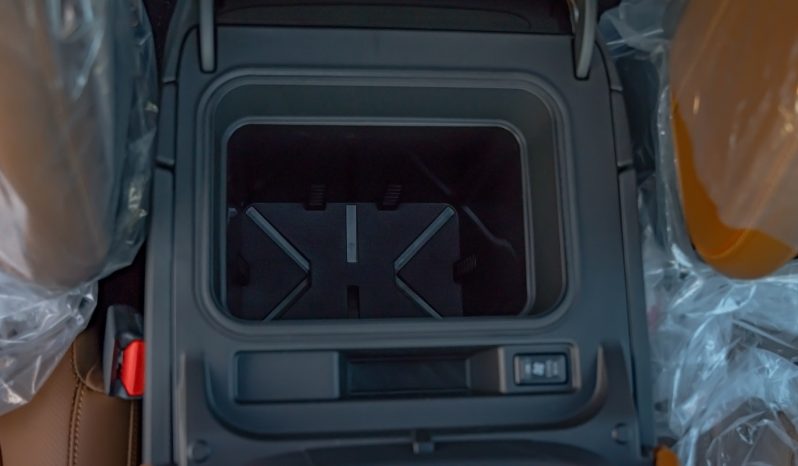 
2026 Nissan Patrol 3.5L Petrol AT LE Platinum TwinTurbo full									