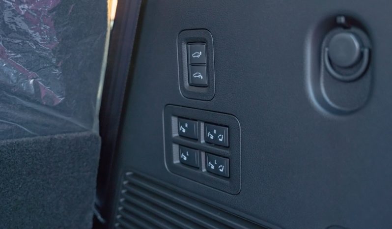 
2026 Nissan Patrol 3.5L Petrol AT LE Platinum TwinTurbo full									