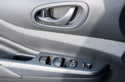 
2025 Nissan Navara Pro-4X 2.5L AT Diesel (Drak Gray) full									