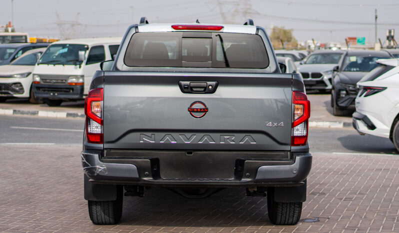 
2025 Nissan Navara Pro-4X 2.5L AT Diesel (Drak Gray) full									