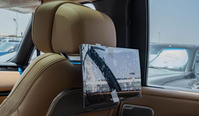 
2025 Land Rover Range Rover P400 Autobiography full									