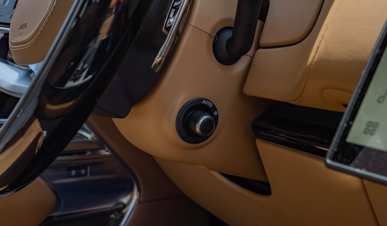 
2025 Land Rover Range Rover P400 Autobiography full									