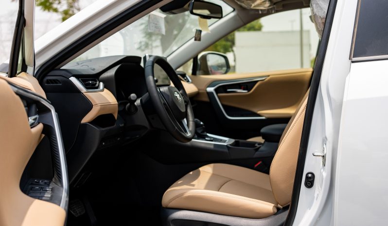 
2025 Toyota Rav4 Limited 2.5L AT Hybrid (White) full									