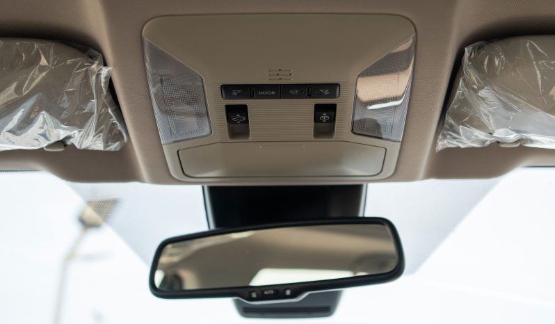 
2025 Toyota Rav4 Limited 2.5L AT Hybrid (White) full									