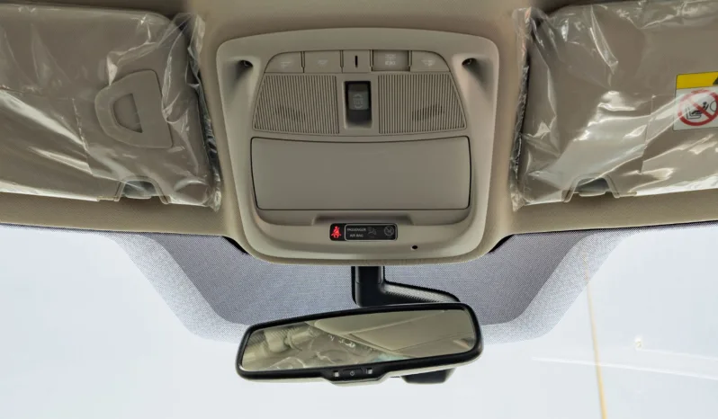 
2025 Renault Koleos LE 2.5L AT Petrol (White) full									