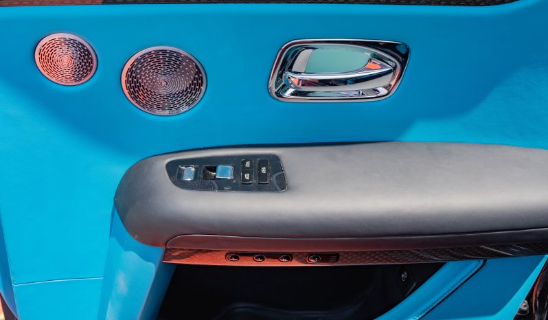 
2025 Rolls-Royce Ghost Sedan ( Mansory Original ) full									