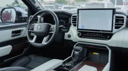 
										2025 Toyota Sequoia Capstone 3.5L AT Hybrid full									
