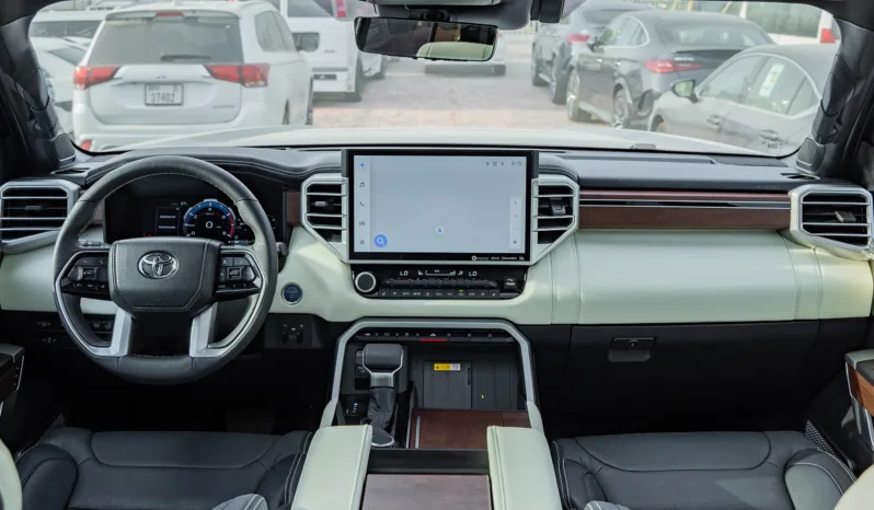 
								2025 Toyota Sequoia Capstone 3.5L AT Hybrid full									