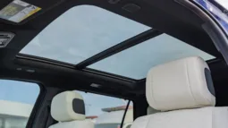 
										2025 Toyota Sequoia Capstone 3.5L AT Hybrid full									