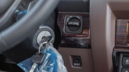 
2026 Toyota Land Cruiser LC79 2.8L SC AT Diesel (Beige) full									