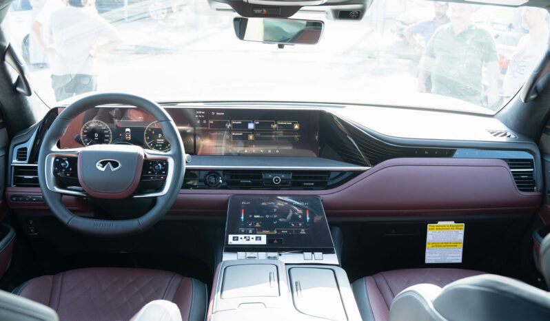 
								2026 Infiniti QX80 Autograph with Captain Seat full									