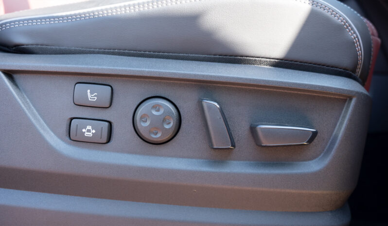 
								2026 Infiniti QX80 Autograph with Captain Seat full									