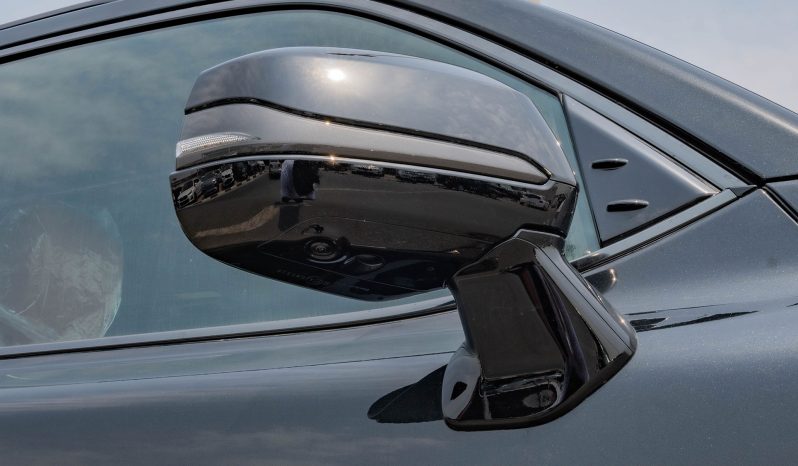 
2026 Lexus LX600 VIP Black Edition 3.5L AT Petrol full									