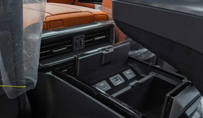 
2026 Lexus LX700h VIP 3.5L AT Hybrid (Black) full									