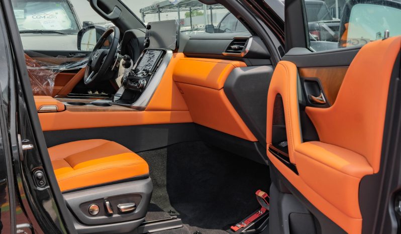 
2026 Lexus LX600 VIP Black Edition 3.5L AT Petrol full									