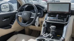 
2026 Toyota Land Cruiser 300 VXR 3.5L Twin Turbo AT Petrol full									