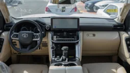 
2026 Toyota Land Cruiser 300 VXR 3.5L Twin Turbo AT Petrol full									