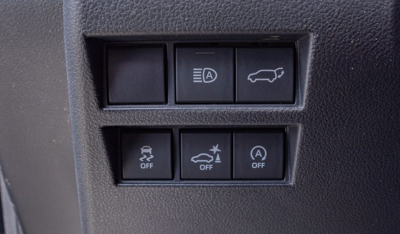 
								2026 Toyota Land Cruiser VXR V6 3.5L Twin Turbo STD AT Petrol full									
