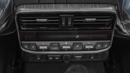 
2026 Toyota Land Cruiser VXR 3.5L Twin Turbo AT Petrol (Silver) full									
