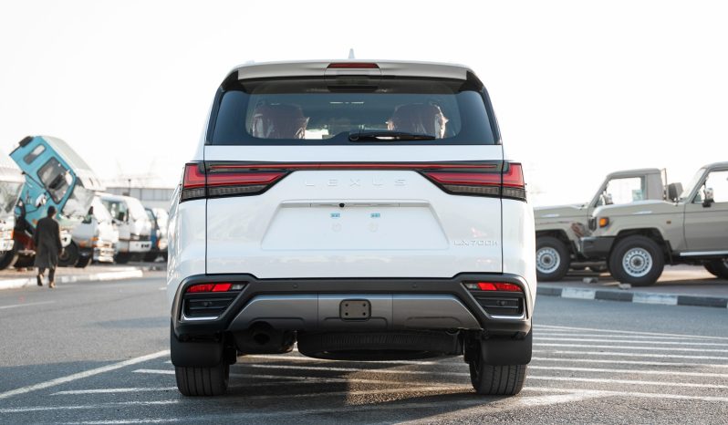 
Lexus LX700h VIP 3.5L petrol 2026 AT full									