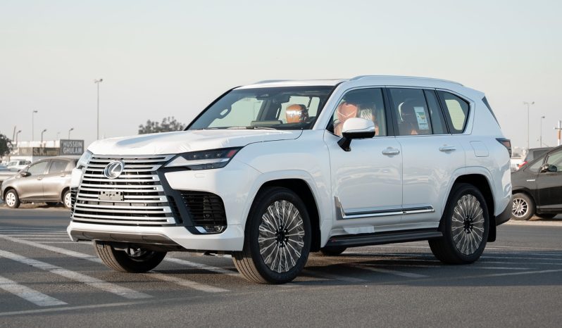 
Lexus LX700h VIP 3.5L petrol 2026 AT full									