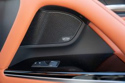 
Lexus LX700h VIP 3.5L petrol 2026 AT full									