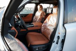 
Lexus LX700h VIP 3.5L petrol 2026 AT full									