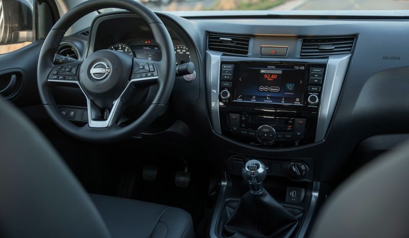 
Nissan Navara DC LE 2.5l petrol 2025 Manual full									