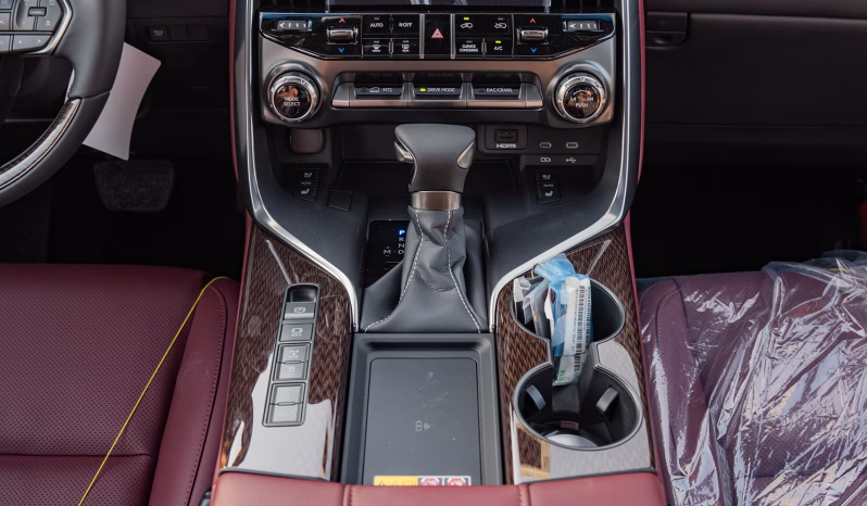 
2026 Lexus LX600 Signature 3.5L Petrol AT (White) full									