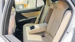 2025 Toyota Camry LE 2.5L AT Hybrid (White) full