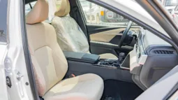 2025 Toyota Camry LE 2.5L AT Hybrid (White) full