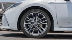 2025 Toyota Camry LE 2.5L AT Hybrid (White) full