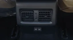 2025 Toyota Camry LE 2.5L AT Hybrid (White) full