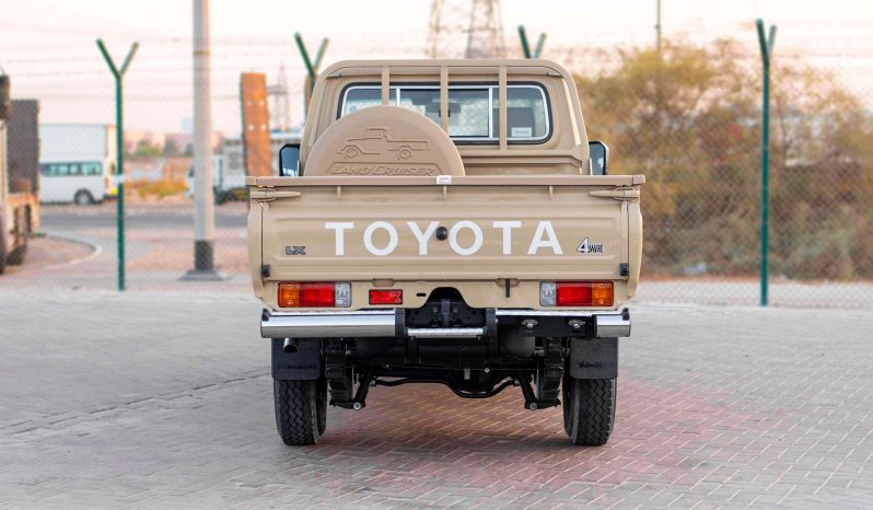 
2025 Toyota Land Cruiser LC 79 2.8L MT Diesel (Beige-Brown) full									