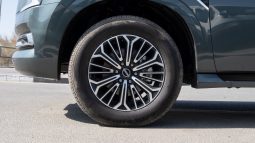 
2026 Nissan Patrol SE Platinum 3.8L AT Petrol (Green-Tan) full									