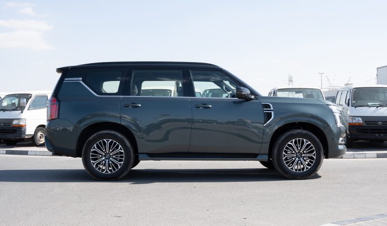 
2026 Nissan Patrol SE Platinum 3.8L AT Petrol (Green-Tan) full									