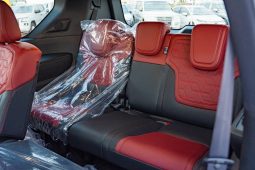 
2026 Nissan Patrol SE Platinum 3.8L AT Petrol (Silver-Red) full									