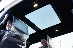 
2026 Nissan Patrol SE Platinum 3.8L AT Petrol (Silver-Red) full									