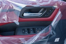 
2026 Nissan Patrol SE Platinum 3.8L AT Petrol (Silver-Red) full									