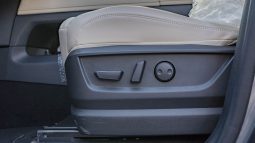 
2026 Nissan Patrol SE T2 3.8L AT Petrol (Gray-Beige) full									